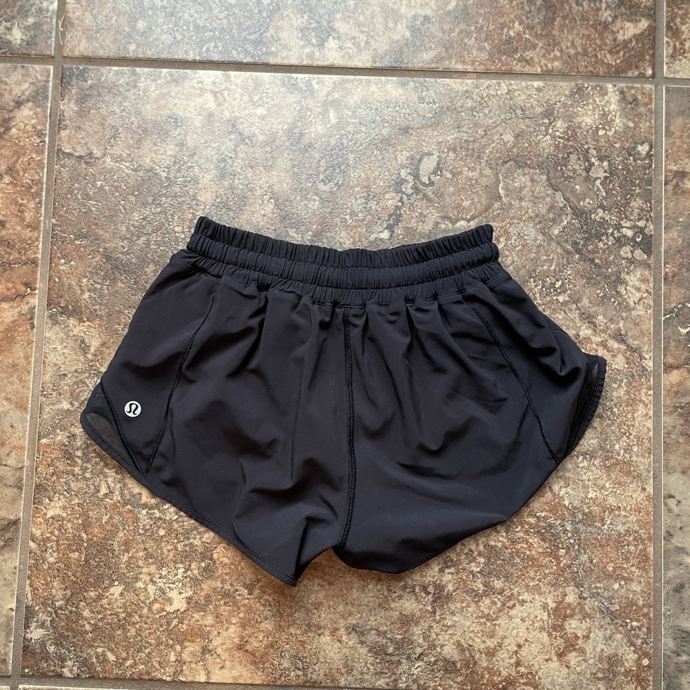 Lulu Black Shorts - Picture 2 of 2